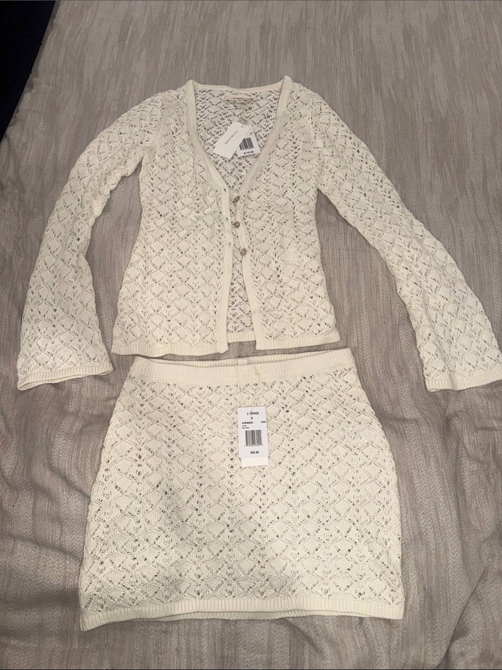 l*space Cream Open-Lace Knit Two-Piece Skirt Set